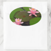 Roze lotusbloemtuin, ovale sticker (Tas)