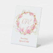 Roze Magnolias Wreath Tabletop Reclamebord Met Voetstuk (Voorkant)