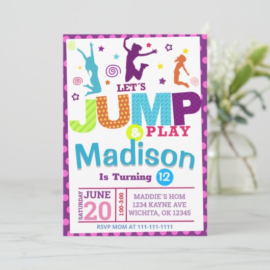 ROZE MEISJE SPRING FEest VERJAARDAGSUITNODIGING TE Kaart (Staand voorkant)