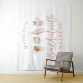 Roze meisjesachtige moderne drankjes vrijgezellenw wandkleed (In situ)