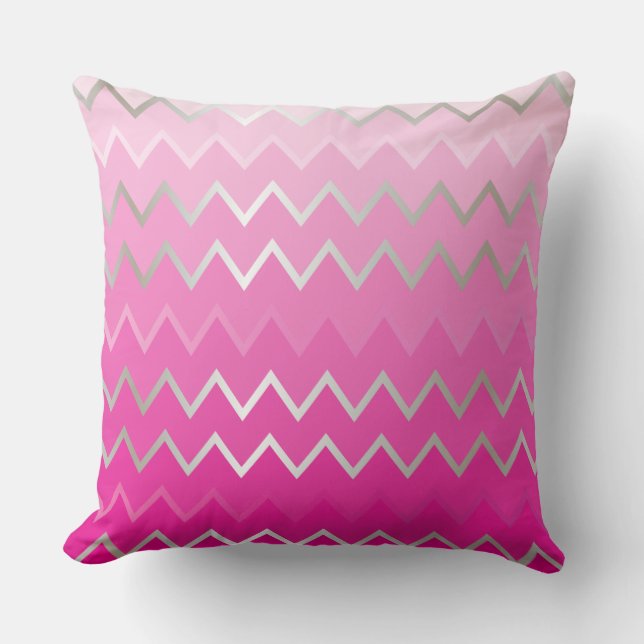 Roze Metallic Chevron Kussen (Voorkant)
