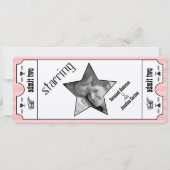 Roze  moderne typografie Ticket Wedding Kaart (Achterkant)