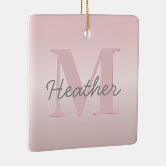roze monogram en Jouw naam script bevestigen Keramisch Ornament (Rechts)