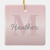 roze monogram en Jouw naam script bevestigen Keramisch Ornament (Voorkant)