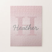 roze monogram en Jouw naam script bevestigen Legpuzzel (Verticaal)