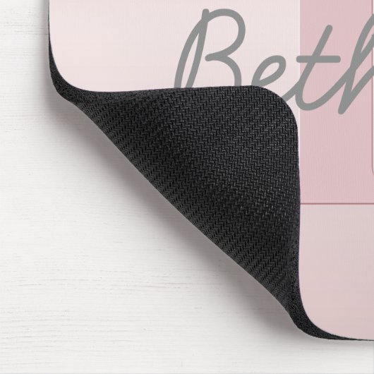 roze monogram en Jouw naam script bevestigen Muismat (Hoek)