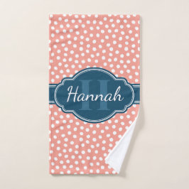 Roze monogram van het witte patroon handdoek