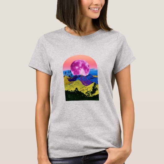 Roze Moon Landscape Collage T-Shirt (Voorkant)
