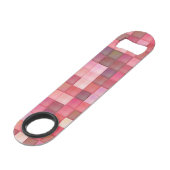 Roze Mosaic Squares Patroon Speed Flessenopener (Voorkant Gekanteld)