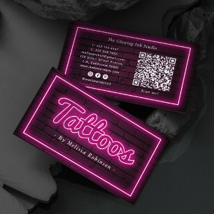 Roze Neon Tatoeagekunstenaar Zwarte Bakstenen Muur Visitekaartje