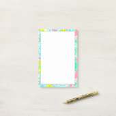 Roze notities van de luis post-it® notes (Op bureau)