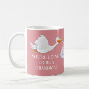 Roze oma zwangerschapsaankondiging ooievaar baby koffiemok