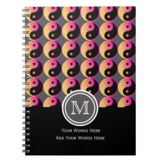 Roze Oranje en zwarte Yin Yang Monogram notebook Notitieboek