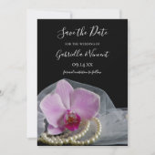 Roze orchidee parels op het zwarte huwelijk sparen save the date (Voorkant)