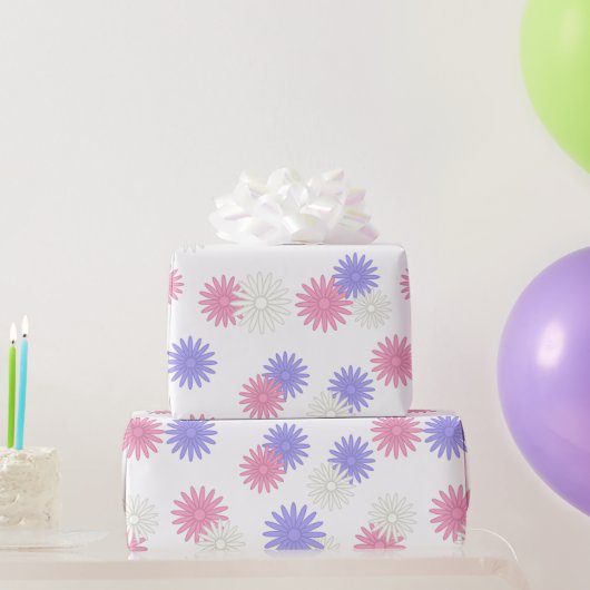 Roze Paarse en witte Daisy Flowers Wrapping Paper Cadeaupapier (Feestgeschenken)