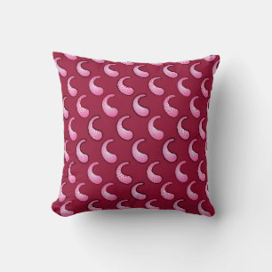 Roze paisley op maroon kussen