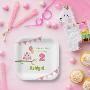 Roze partij die 2 tweede verjaardag draait papieren bordje