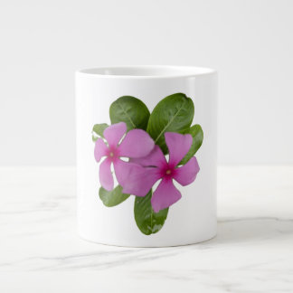 Roze Periwinkle bloemen met groene bladeren Extra Grote Beker