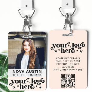 Roze personeelsfoto ID met QR-code bedrijfslogo Badge