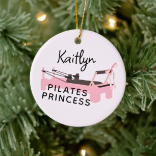 Roze Pilates Prinses Reformer Keramisch Ornament