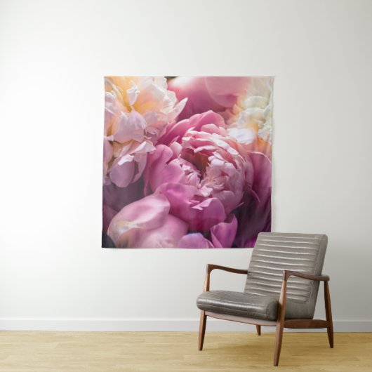 Roze Pioenrozen: Luxueuze Bloemkunst. Wandkleed (In situ)