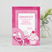 Roze, Polka Dot, Cupcake Birthday Party Invitation Kaart (Staand voorkant)