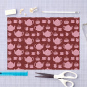 Roze Polka Dot Tea set on Burgundy Tissuepapier (Craft)