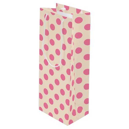 Roze polka-punten op crème wijn cadeautas (Voorkant Gekanteld)