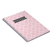 Roze Quatrefoil Notitieboek (Rechterzijde)