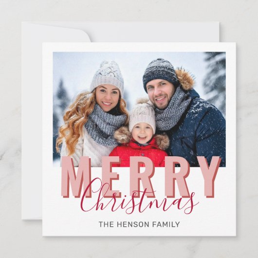 Roze Rood Vrolijk Kerstscript Familiefoto Feestdagenkaart (Voorkant)