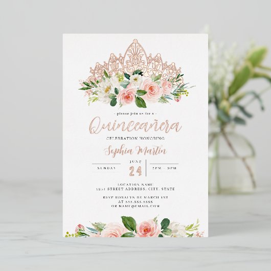 Roze Rose Goud Bloemen Tiara Vlinder Quinceanera Folie Uitnodiging (Staand Voorkant)