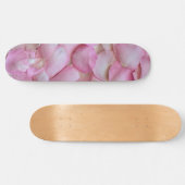 Roze Rose Petals Skateboard (Horizontaal)