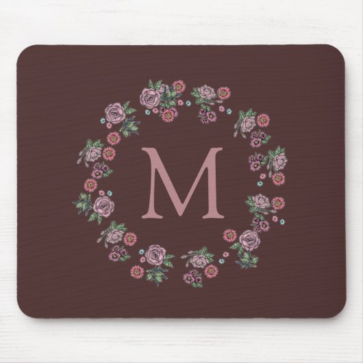 Roze Roses Wreath Burgundy Monogram Muismat (Voorkant)