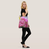 Roze RosesTote Tote Bag (Op model)