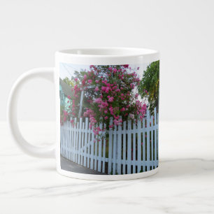 Roze rozen en Picket Fence - Martha's wijngaard Extra Grote Beker