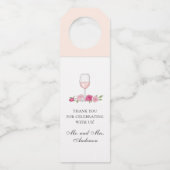 Roze rozen en wijn. Bloemen bruiloft dank u Flessenhanger (Voorkant)