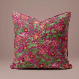 Roze Rozen Kussen in Krachtige Fuchsia