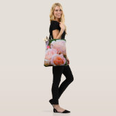 roze rozen tote bag (Op model)