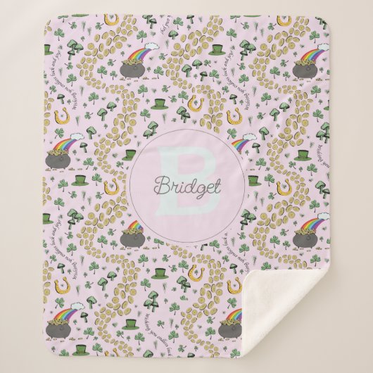 Roze Schattige n' Curvy Shamrocks Baby Naam St Pat Sherpa Deken (Voorkant)
