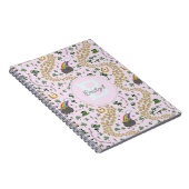 Roze Schattige n' Curvy St Patricks Day Shamrocks Notitieboek (Rechterzijde)