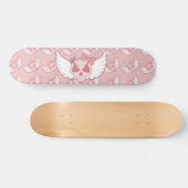 Roze schedel met vleugelskateboard skateboard (Horizontaal)