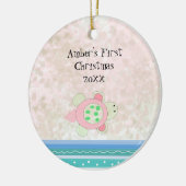 Roze schildpad Baby eerste kerstmis Keramisch Ornament (Links)