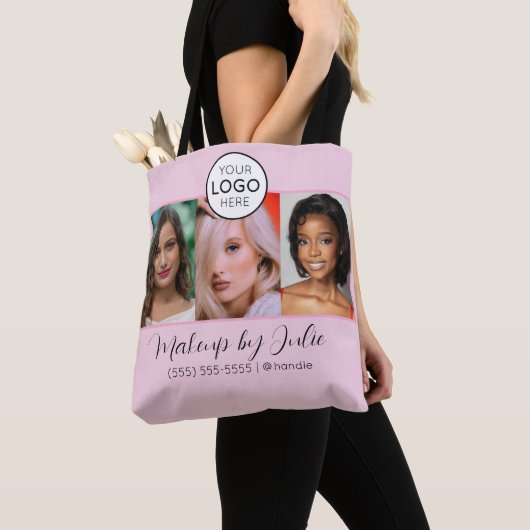 Roze Script Logo en Drie Foto Make-up Studio Draagtas (Dichtbij)
