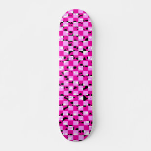 Roze Skull Checkerboard Skateboard