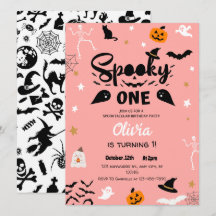 Roze Spooky One Halloween Verjaardagsuitnodiging