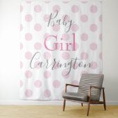Roze Stippen Script Baby Meisje Baby Shower Wandkleed (In situ)