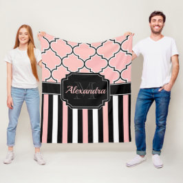 Roze strips en quatrefoil fleece deken