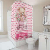 Roze teddybeer met monogram douchegordijnen voor m (In situ)