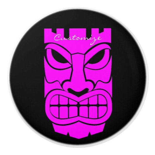 Roze tiki sculptuur Thunder_Cove Keramische Knop (Voorkant)