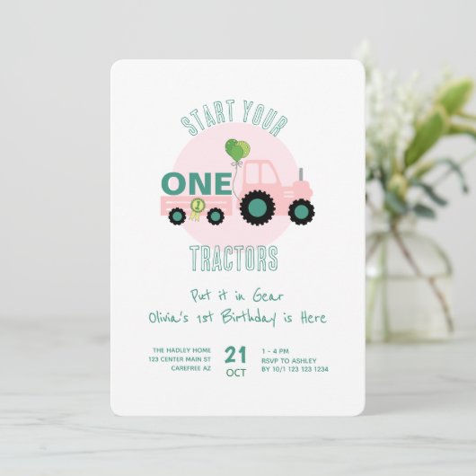 Roze Tractor Boerderij Meisje 1e Verjaardag Kaart (Staand voorkant)